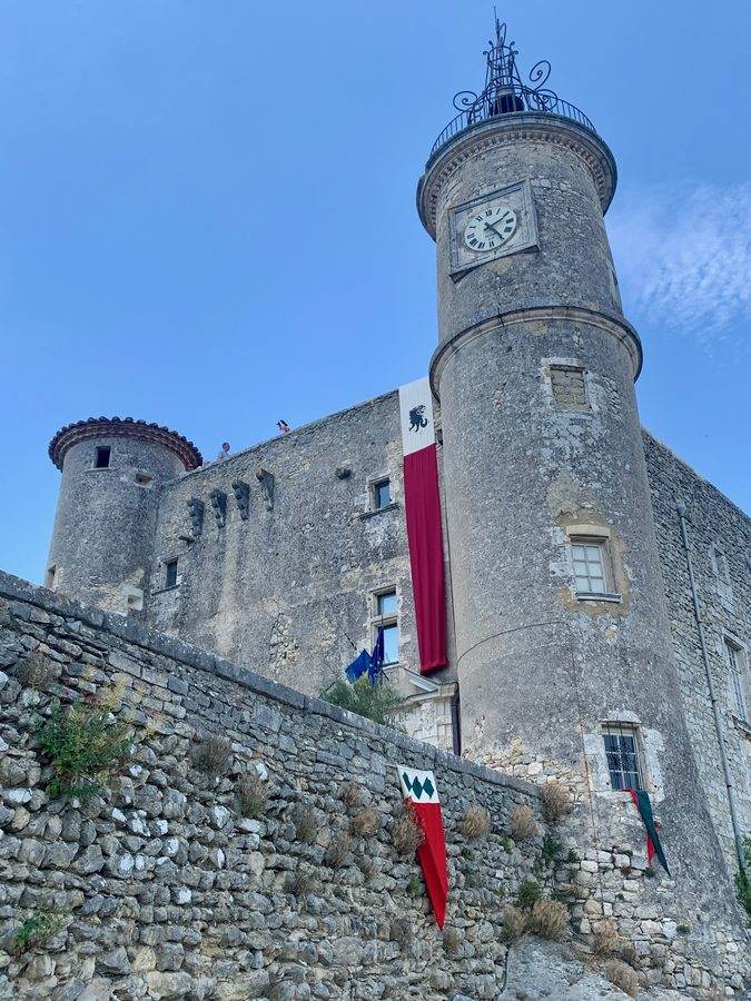 La tour de l'horloge de Lussan